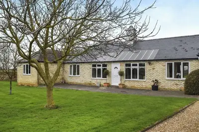 Image de 3 chambres à coucher à Wicken