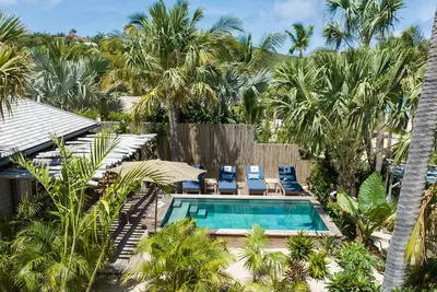 Chef included by Fantasia Villas: Villa Bohemian Blue