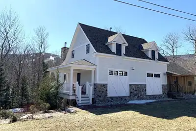 Image de Magnificent Carriage house at the Hermitage club