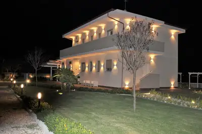 Image de Villa Zefiro, an oasis of tranquility just 5 steps from the beach.