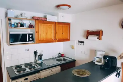 Image de Chalet, vue montagne, piscine, balcon, parking, télévision, casier à ski, 55m², La Joue du Loup