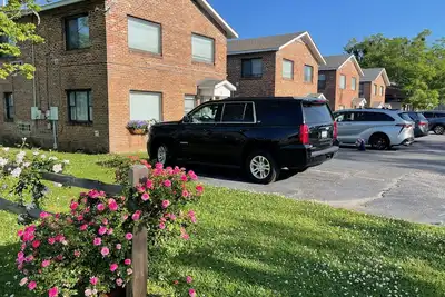 Cozy & Clean 2b/1b in Midtown - 16b