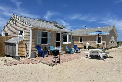 Image de Beachland I -Renovated East Sandwich beach cottage w/ ocean views & a/c