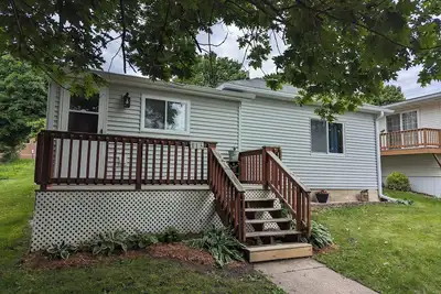 Image de Cozy Oak Street Cottage