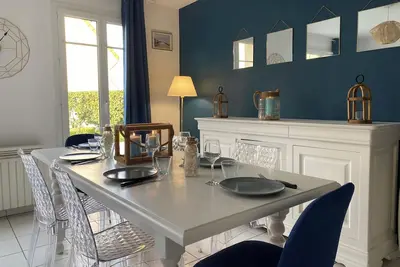 Au paradis bleu, Aurora