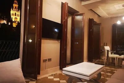 Image de Luxury Apartment With Views to Alcazar, Cathedral and Giralda