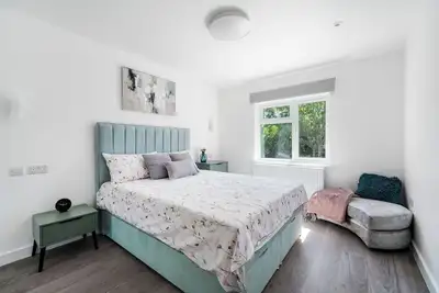 Image de Newly Refurbished 2 Bed Flat  Close to Mill Hill Broadway and Train