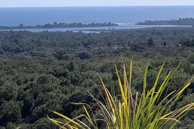 Image de Appartement avec grande terrasse vue mer et maquis