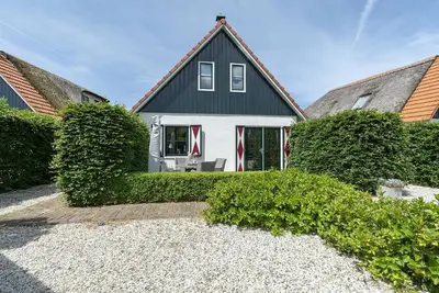 Image de Stijlvolle Vakantievilla op Park De Buitenplaats in Callantsoog