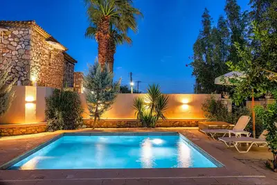 Image de Villa Stavli - Trois Chambres Villa, Couchages 6