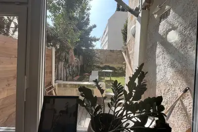 Image de Grand appartement avec jardin en plein centre Bordeaux