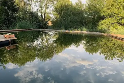 Image de Ecolieu Le Chant du Temps Chambre d'hôtes piscine naturelle, sauna table d'hôtes