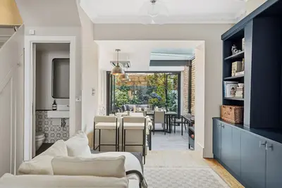 Image de Beautiful 4 Bedroom Townhouse with Garden in Battersea/Chelsea