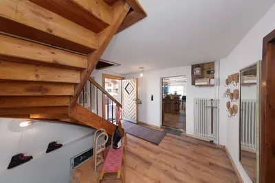 Image de Urig Urlaub im Chalet in Flirsch am Arlberg. Liebevoll Restauriertes Holzhaus!