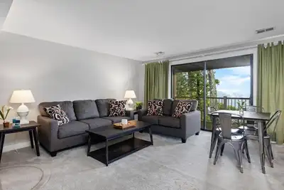 Image de Eagles Court 11 with Wintergreen Advantage