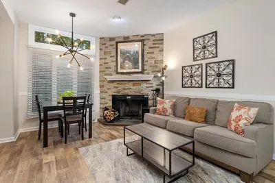 Image de Laurelwood 24 with Wintergreen Advantage