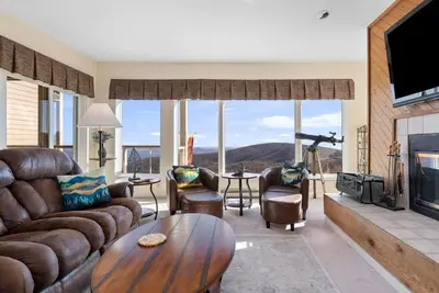 Image de Overlook 41 with Wintergreen Advantage