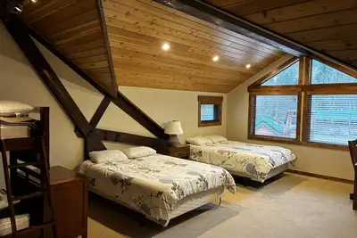 Image de Luxury condo perfectly located in Cavanaugh Bay! Fully furnished!