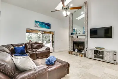 Image de Convenient Wellington Home: Pets Welcome!