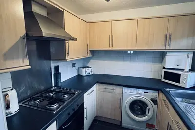 Image de Charming 2br Home Minutes from central London