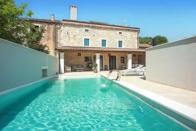 Image de Superbe maison à Krnica avec WiFi