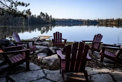 Image de 4 Bdr, On water lodge!