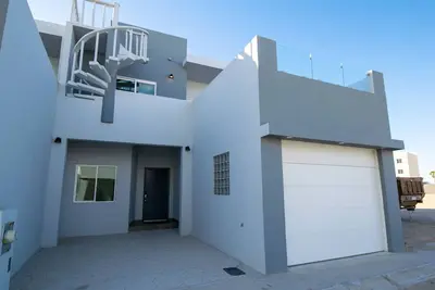 Image de Residence 35 (4 Bed 3. 5 Bath By Fmi Rentals)