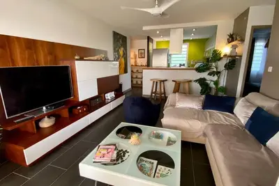 Image de Bel appartement à 300 mètres de la plage Proche des commerces, des restaurants.