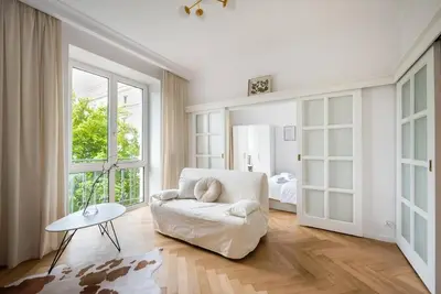 Image de Plac Konstytucji 2 by Nyx Apart