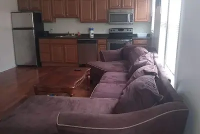 Image de 1 bedroom with free parking