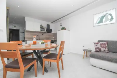 Image de Appartement ToNi (95792-A1) - Vodice