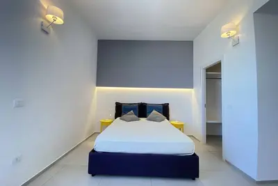 Image de 2 Bedroom Apartment in Gallipoli