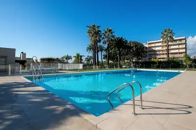 Image de Grand 4 pièces piscine tennis proche plage juan les pins