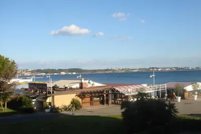 Image de Agréable F1 avec balcon à Balaruc-les-Bains, 4 couchages, animaux admis