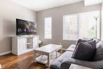 Image de Luxury Downtown Townhome w/ Private Garage Unit 5