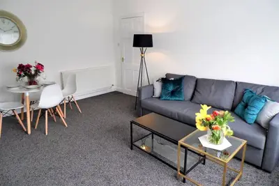 Image de Penilee Upper Apartment