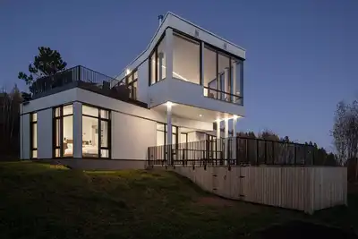 Image de L'Embâcle: Chalet de luxe avec piscine, spa et vue