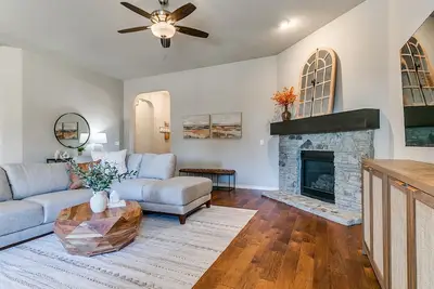 Image de Snag This Slice of Heaven in Warr Acres