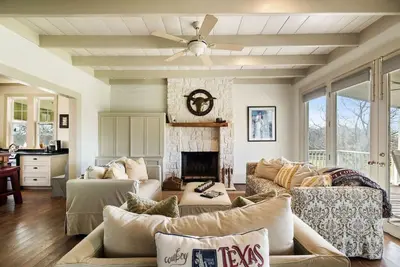 Image de Cozy Ranch Home minutes from Brenham, Bellville, Round Top!