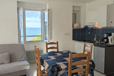 Image de T3 \"Les Goélands\" vue mer-face à la plage et sentier des douaniers A 5mn du port