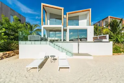 Image de Lagoon Villa 5 Bedroom Including Guesthouse Lv17