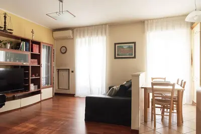 Image de Magritte House | 15 minutes from Duomo