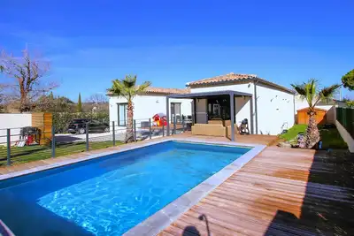 Image de Belle maison à Rochefort du Gard