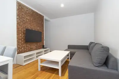 Image de Yorkville 2 Br Suit on Upper East Side Nyc