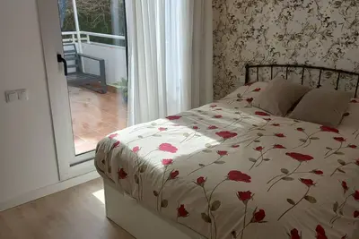 Image de Appartement 'Playa A 1 Minuto' avec terrasse privée, Wi-Fi et climatisation