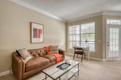 Image de Divine Waltham 1br w/ Gym & Laundry, nr Shops & Groceries, by Blueground