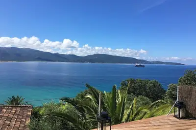 Mini villa en balcon sur le golfe du Valinco