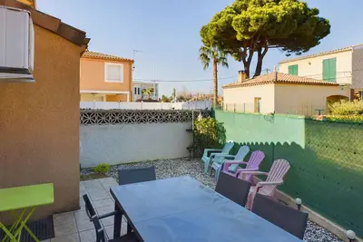 Image de Maison T3 Climatisée à 450m de la Plage avec Terrasse et Garage