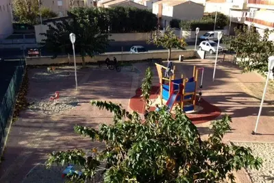 Image de Appartement lumineux 2 pièces avec terrasse, à 50m de la plage, 6 couchages, 34300 Agde