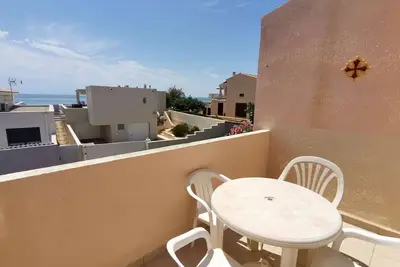Image de Appartement 2 pièces proche plage avec terrasse - Parking inclus